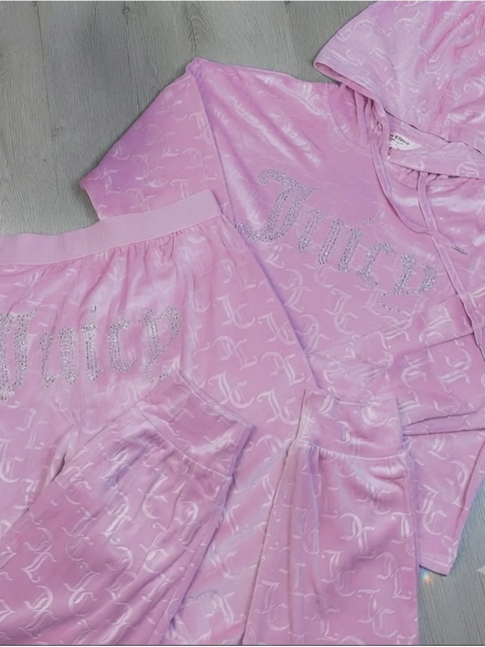 Juicy Couture Baby Pink Velour Rhinestone Logo Hoodie & Joggers Set